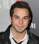 Skylar Astin